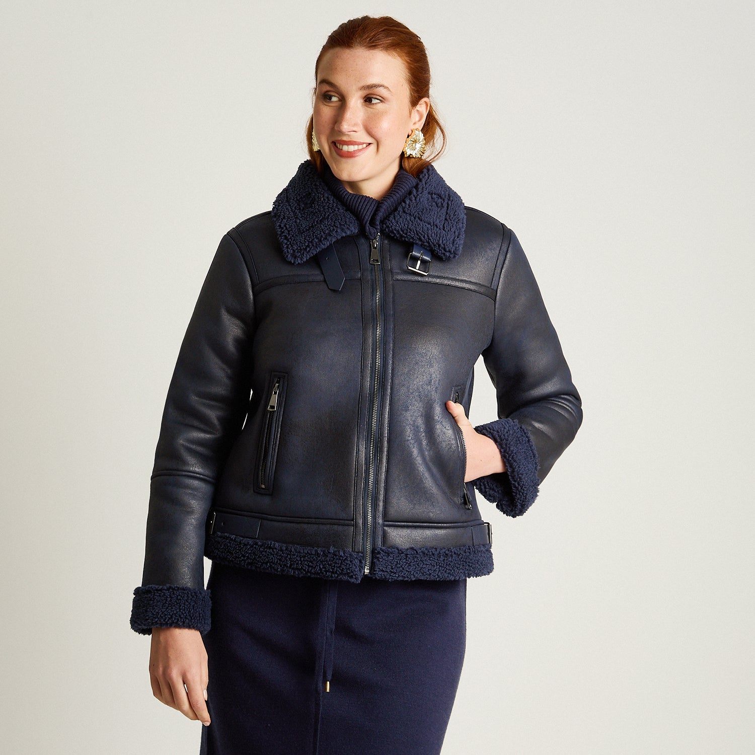 Chaqueta Azul Manga Larga Elasticidad Nula Con Forro Calce Normal Tela Bonded